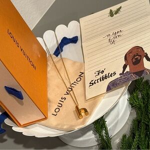 Louis Vuitton LV & Me “h” necklace